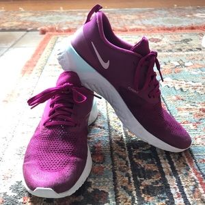 Women’s Nike Odyssey React Flyknit Shoes